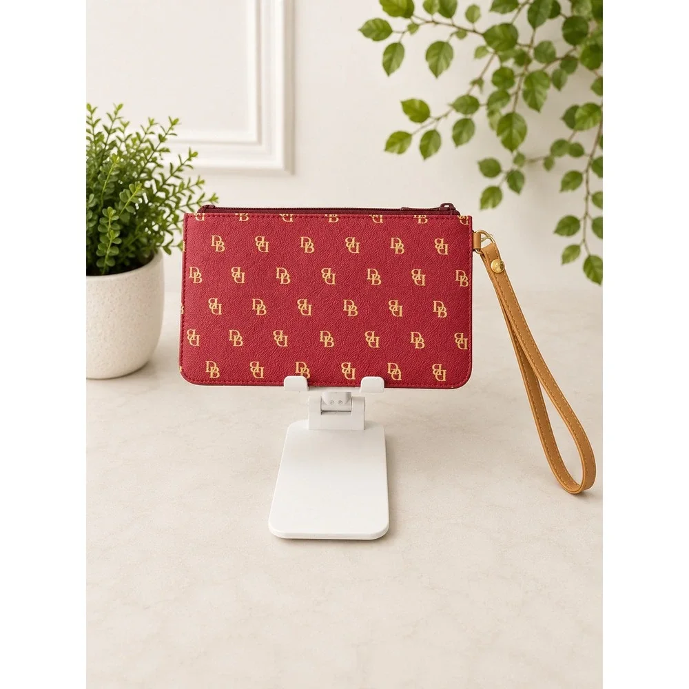 W254 Dooney & Bourke Gretta wristley
